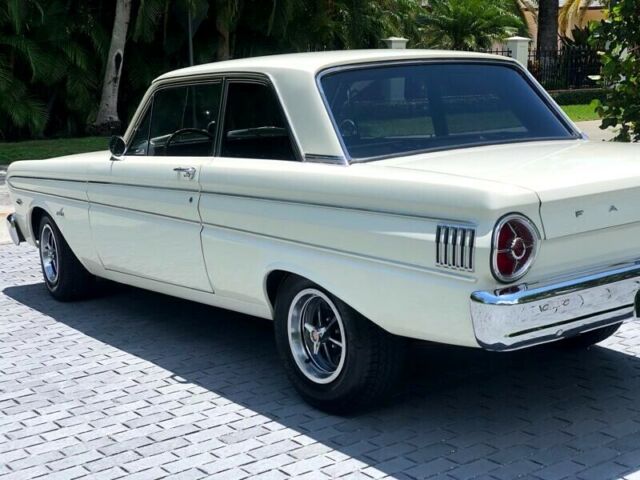 Ford Falcon 1964 image number 10