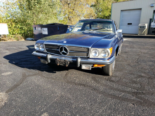 Mercedes-Benz 400-Series 1973 image number 5