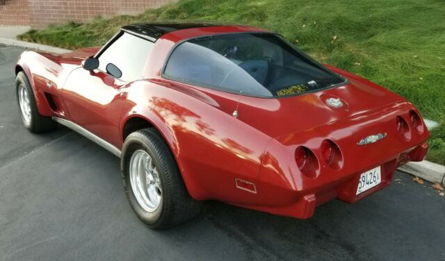 Chevrolet Corvette 1978 image number 30