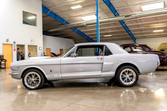 Ford Mustang 1966 image number 4