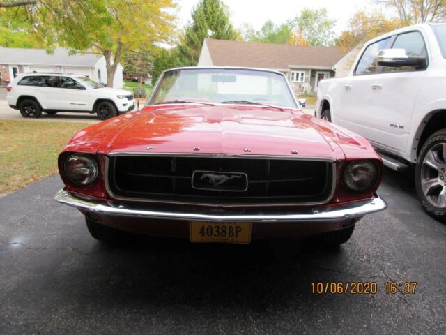 Ford Mustang 1967 image number 1