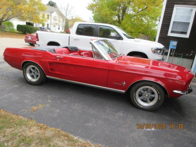 Ford Mustang 1967 image number 16