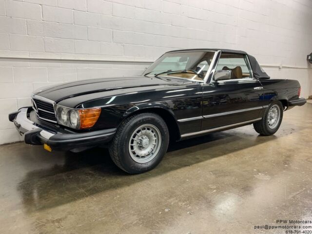 Mercedes-Benz SL-Class 1978 image number 7