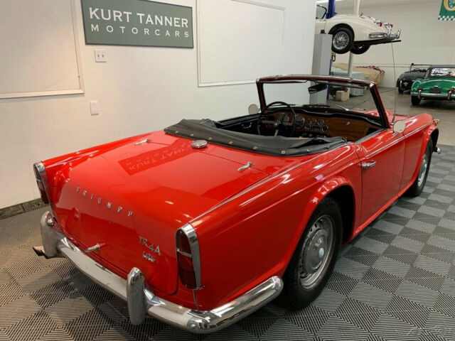 Triumph TR4A 1967 image number 20