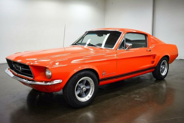 Ford Mustang 1967 image number 2