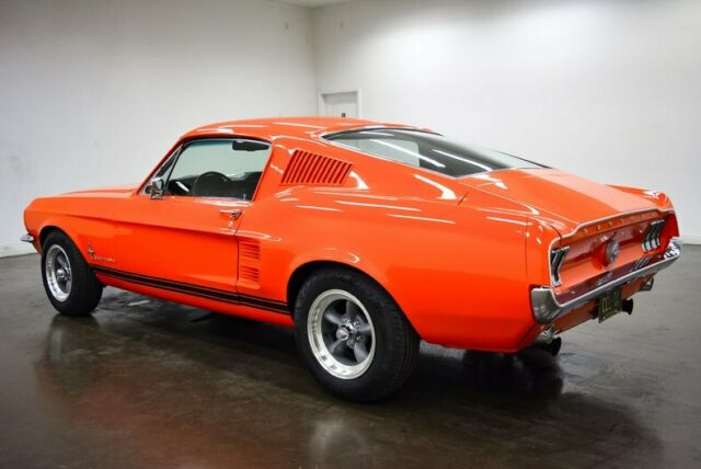 Ford Mustang 1967 image number 28