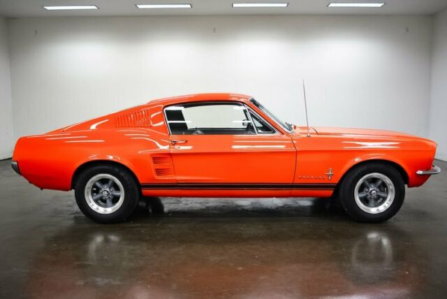 Ford Mustang 1967 image number 31