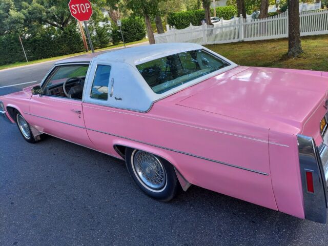 Cadillac DeVille Coupe 1979 image number 19