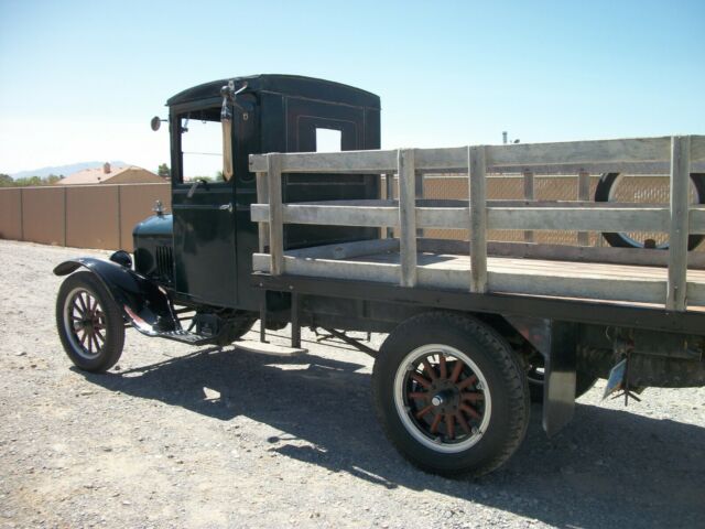 Ford Model T 1927 image number 25