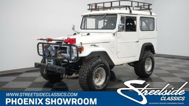 Toyota FJ Cruiser 1967 image number 0