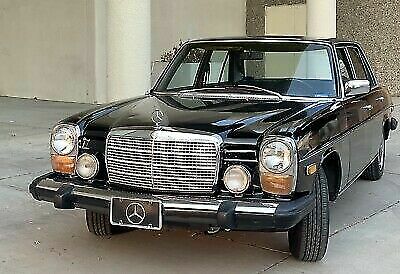 Mercedes-Benz 280 1974 image number 15