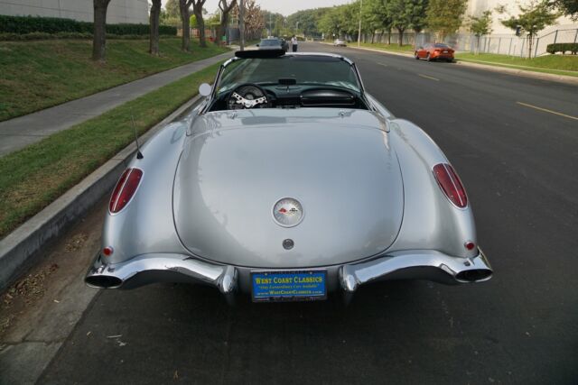 Chevrolet Corvette 283/270HP 2x4V V8 Convertible 1959 image number 12