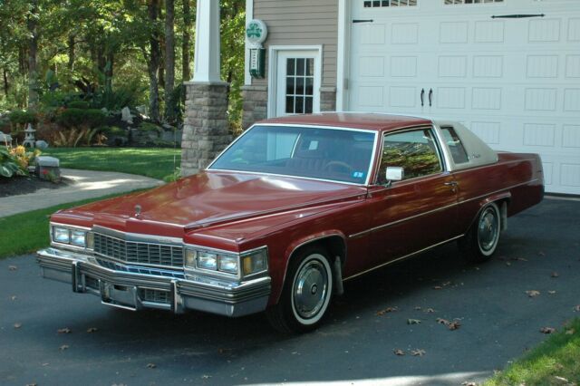 Cadillac DeVille 1977 image number 27