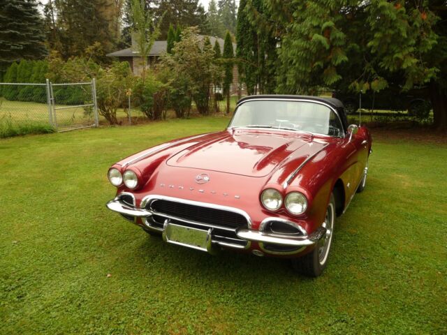 Chevrolet Corvette 1962 image number 0