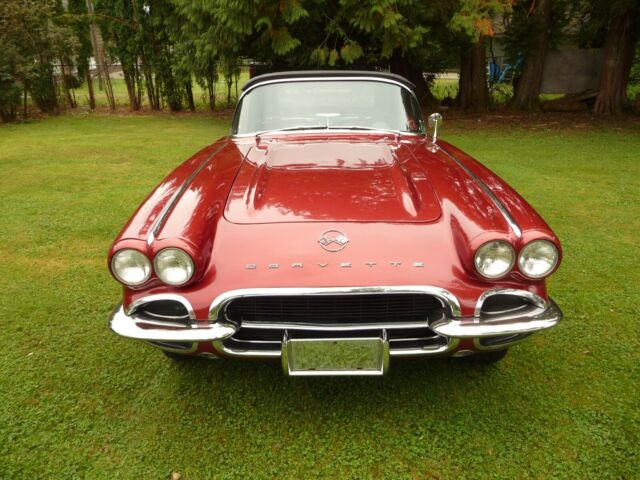 Chevrolet Corvette 1962 image number 1