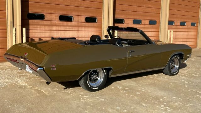 Buick GS 400 1969 image number 10