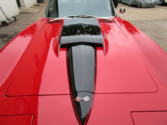 Chevrolet Corvette 1967 image number 19