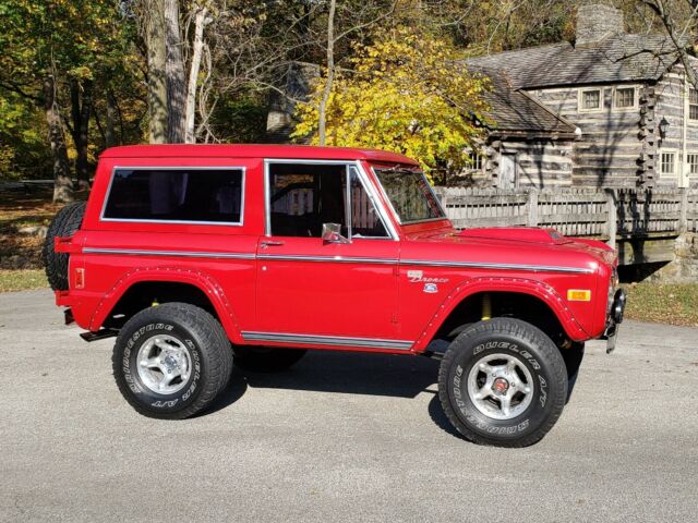 Ford Bronco 1977 image number 1