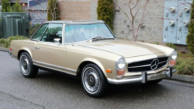 Mercedes-Benz SL-Class 1971 image number 27