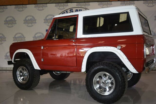 Ford Bronco 1966 image number 1