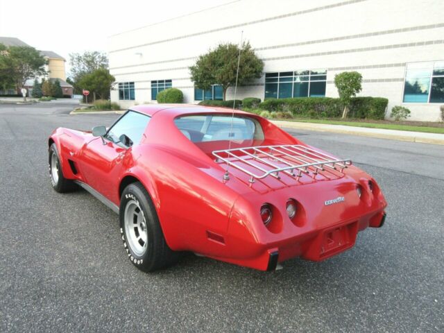 Chevrolet Corvette 1977 image number 14