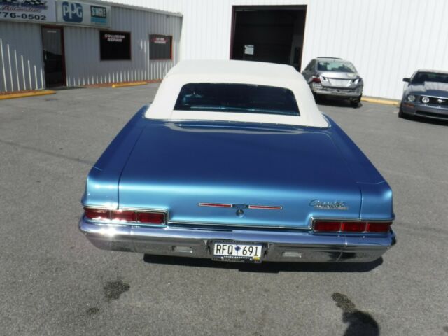 Chevrolet Impala 1966 image number 28