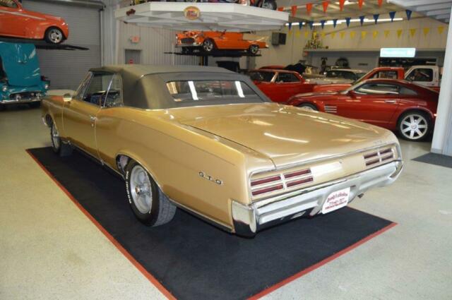 Pontiac GTO 1967 image number 27