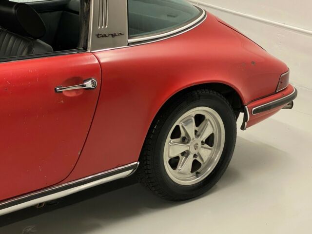 Porsche 911 1972 image number 44