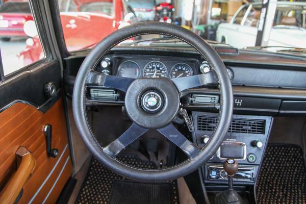 BMW 2002 1973 image number 13