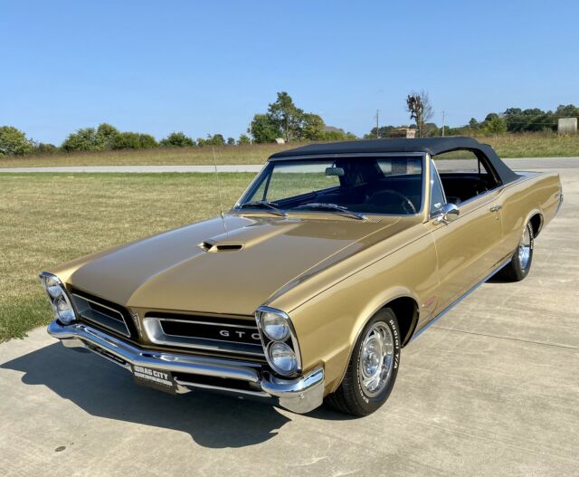 Pontiac GTO 1965 image number 14