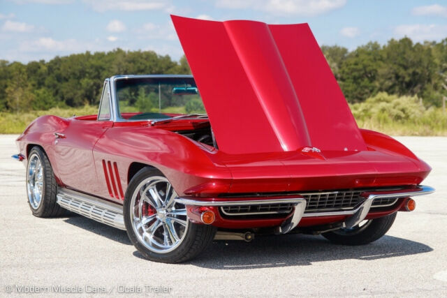 Chevrolet Corvette 1966 image number 23