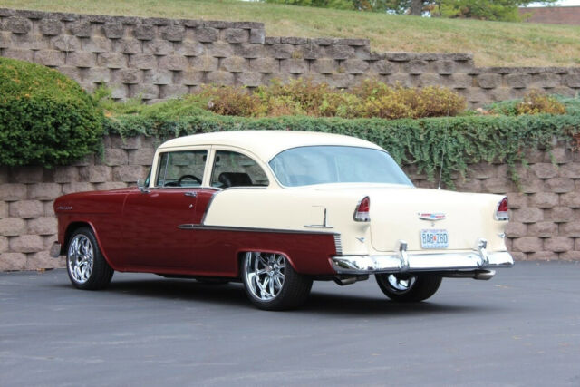 Chevrolet Bel Air/150/210 1955 image number 21