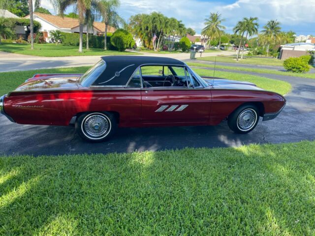 Ford Thunderbird 1963 image number 14