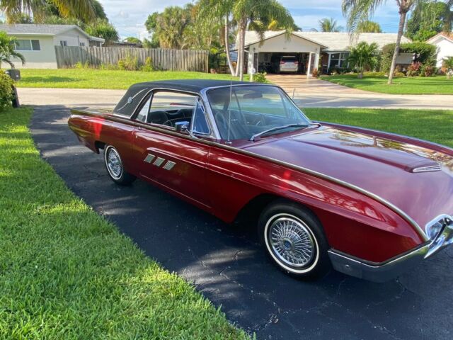 Ford Thunderbird 1963 image number 15