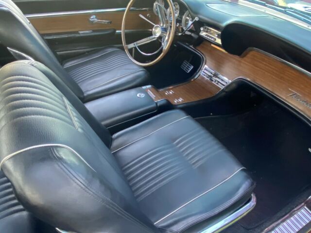 Ford Thunderbird 1963 image number 18