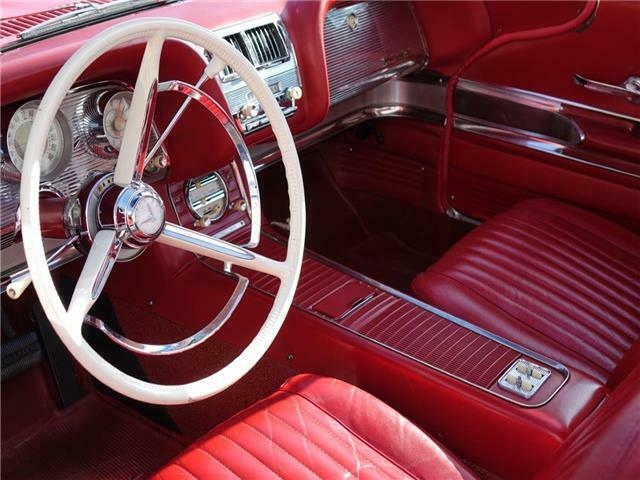 Ford Thunderbird 1960 image number 12