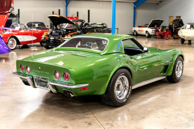 Chevrolet Corvette 1973 image number 2