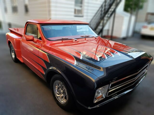 Chevrolet C-10 1970 image number 2