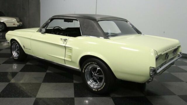 Ford Mustang 1967 image number 32