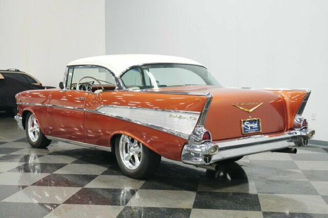 Chevrolet Bel Air/150/210 1957 image number 10