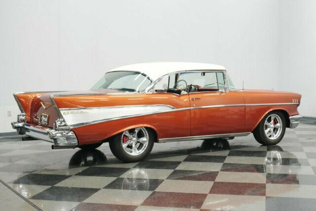 Chevrolet Bel Air/150/210 1957 image number 14