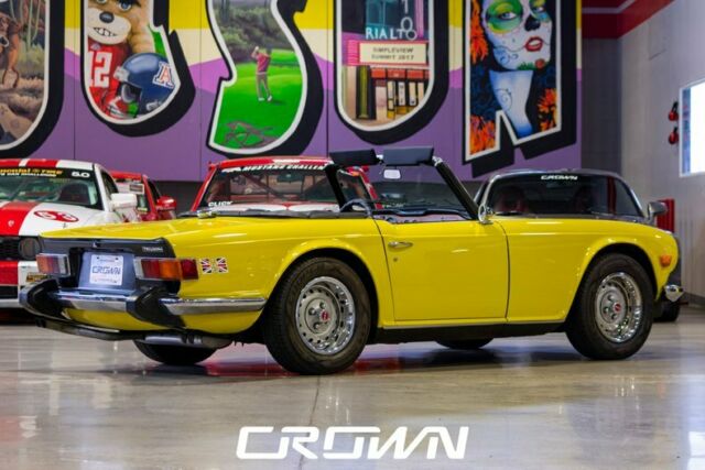 Triumph TR-6 1974 image number 2