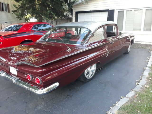 Chevrolet Impala 1960 image number 19