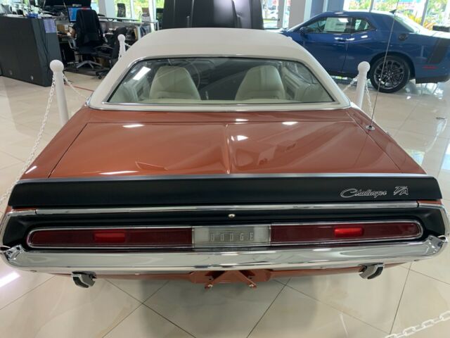 Dodge Challenger 1970 image number 1