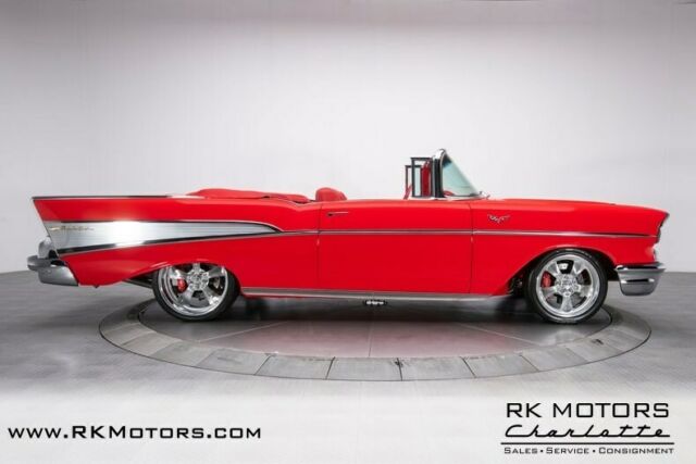 Chevrolet Bel Air/150/210 1957 image number 12