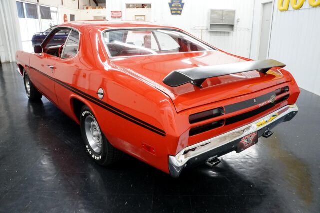 Plymouth Duster 1970 image number 3