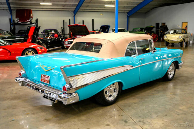 Chevrolet Bel Air/150/210 1957 image number 12