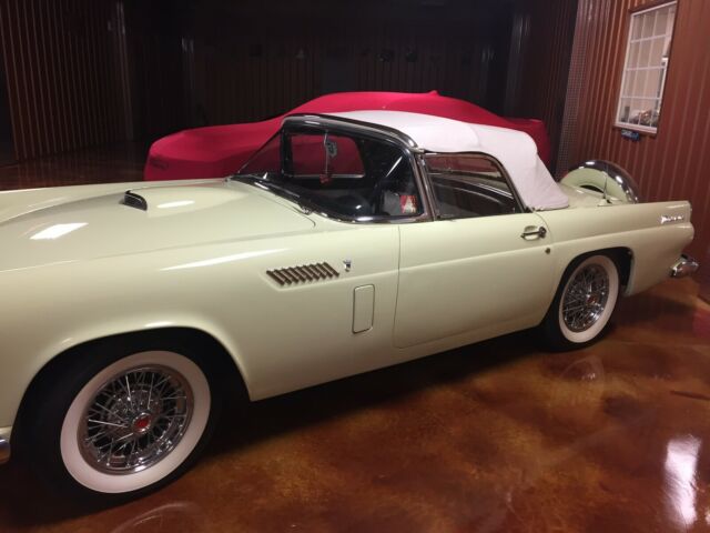 Ford Thunderbird 1956 image number 0