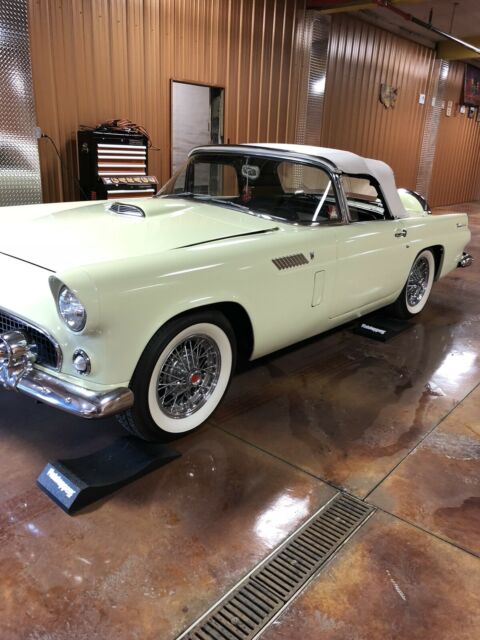 Ford Thunderbird 1956 image number 28