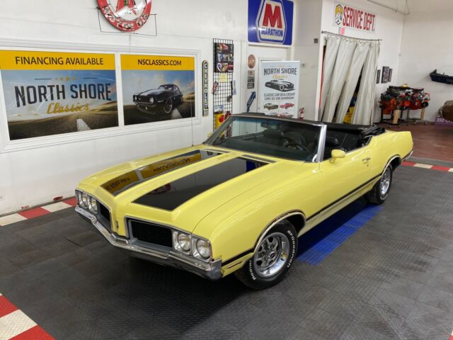 Oldsmobile Cutlass 1970 image number 0